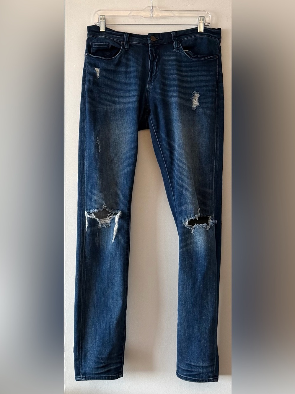 BLANKNYC Distressed Skinny Classique Jeans Size 30 Medium Dark Wash Ripped